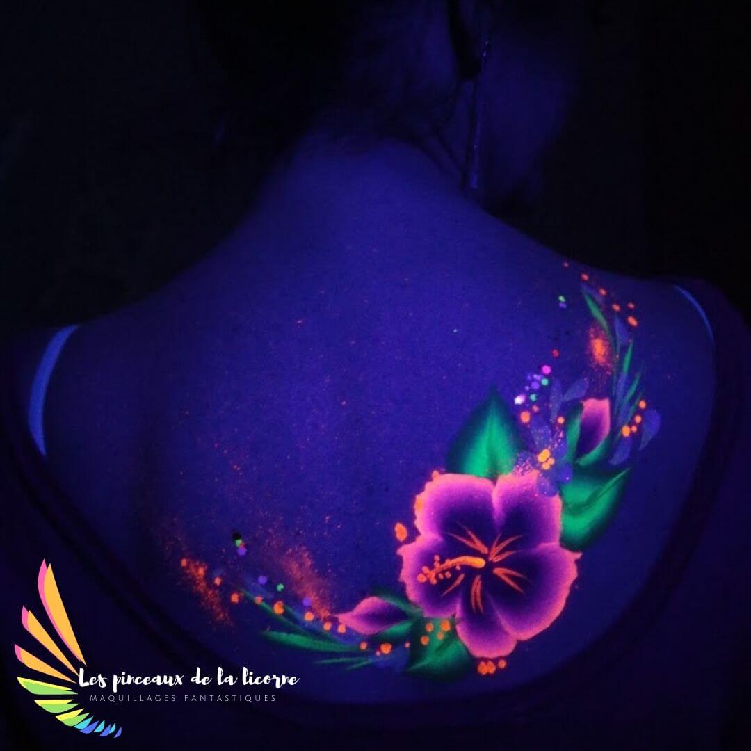 Animation maquillage adulte tatouage éphémère fluo néon UV Lorient Morbihan